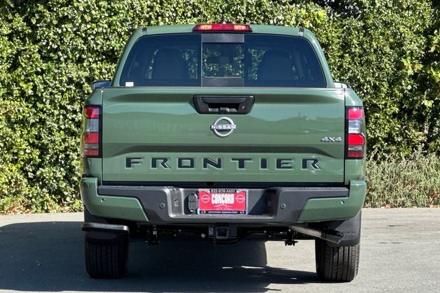 2026 Nissan Frontier Crew Cab SV