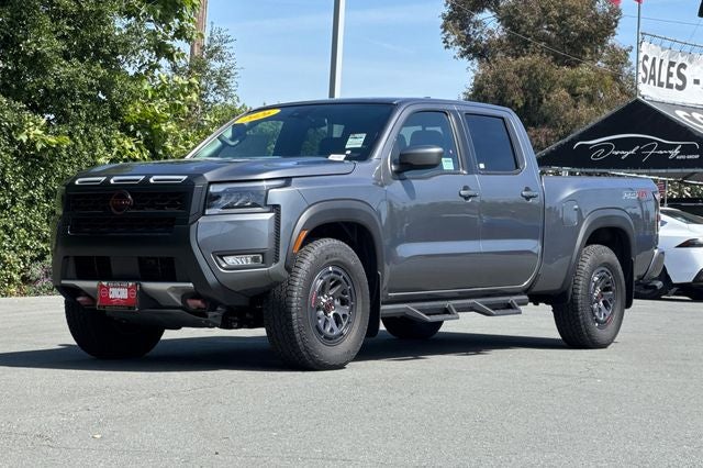 2026 Nissan Frontier Crew Cab PRO-4X® Long Bed