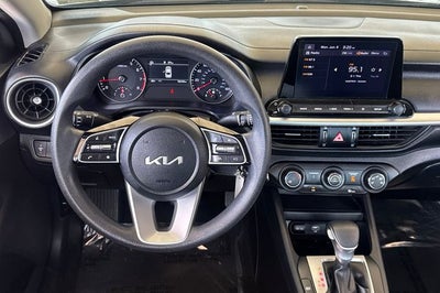 2024 Kia Forte LXS LXS