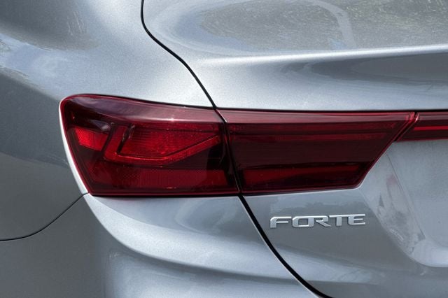 2024 Kia Forte LXS LXS