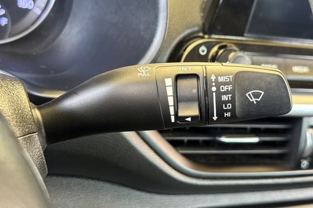 2024 Kia Forte LXS LXS