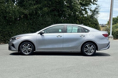 2024 Kia Forte LXS LXS