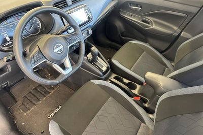 2025 Nissan Versa 1.6 SV SV FWD