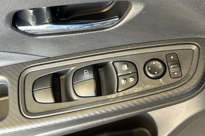 2025 Nissan Versa 1.6 SV SV FWD