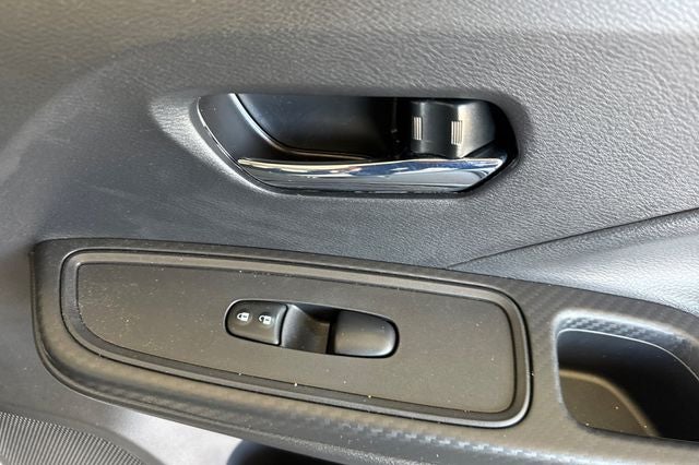 2025 Nissan Versa 1.6 SV SV FWD