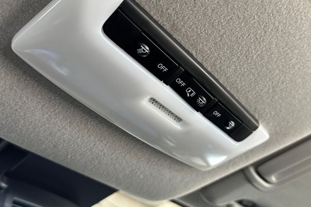 2025 Nissan Versa 1.6 SV SV FWD