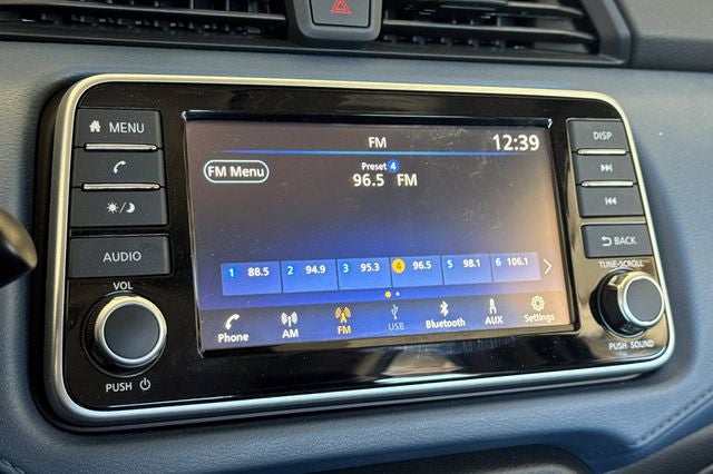 2025 Nissan Versa 1.6 SV SV FWD