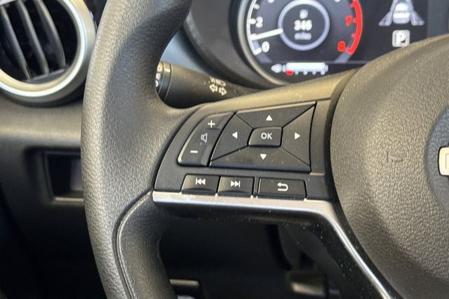 2025 Nissan Versa 1.6 SV SV FWD