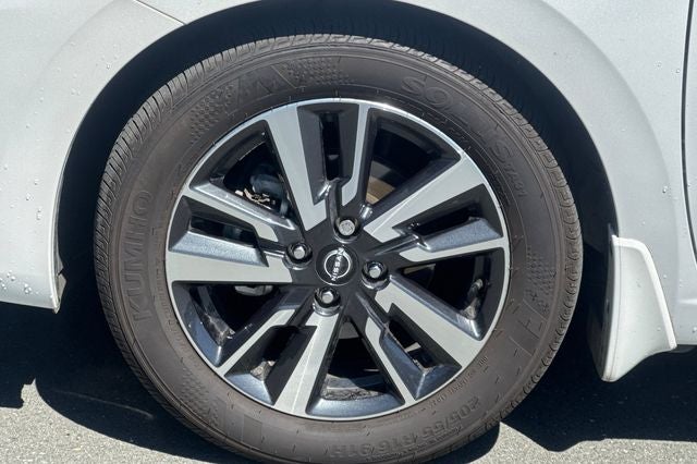 2025 Nissan Versa 1.6 SV SV FWD