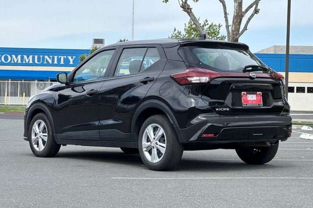 2024 Nissan Kicks S