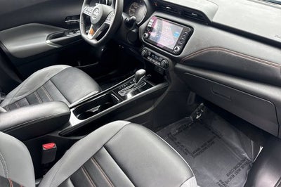 2023 Nissan Kicks SR