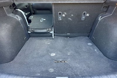 2024 Nissan Kicks SR SR PREMIUM PKG