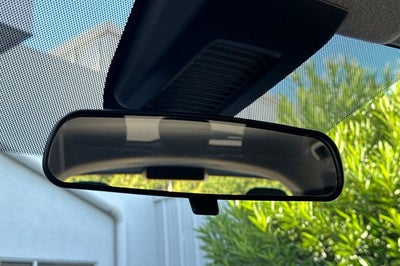 2024 Nissan Kicks SR SR PREMIUM PKG