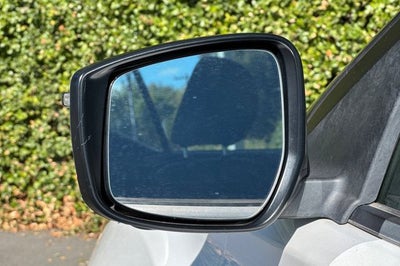 2024 Nissan Kicks SR SR PREMIUM PKG