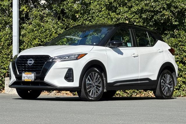 2024 Nissan Kicks SR SR PREMIUM PKG