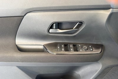2027 Nissan Kicks S