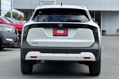 2026 Nissan Kicks SV