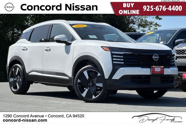 2025 Nissan Kicks SR