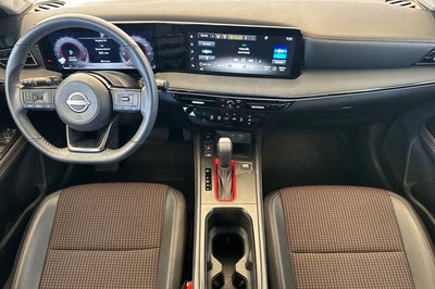 2025 Nissan Kicks SR AWD