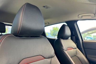 2025 Nissan Kicks SR AWD