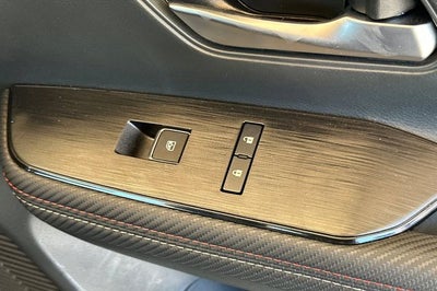 2025 Nissan Kicks SR AWD