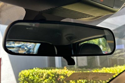 2025 Nissan Kicks SR AWD