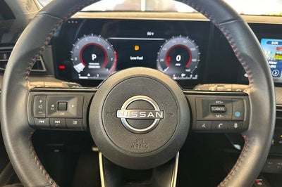 2025 Nissan Kicks SR AWD