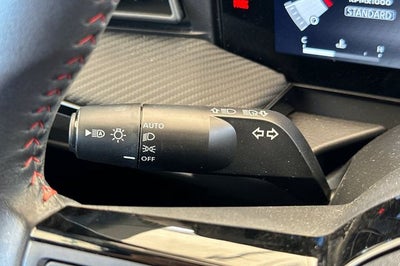 2025 Nissan Kicks SR AWD