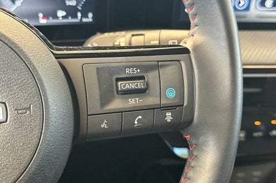 2025 Nissan Kicks SR AWD