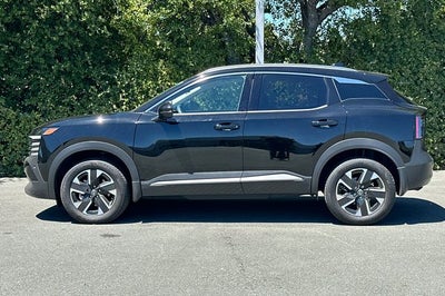 2025 Nissan Kicks SR AWD