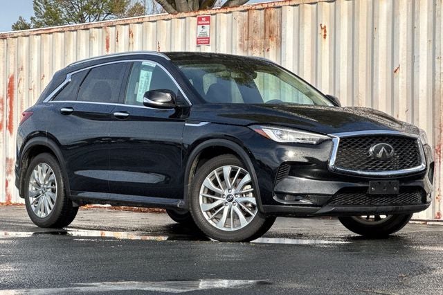 2023 INFINITI QX50 LUXE LUXE