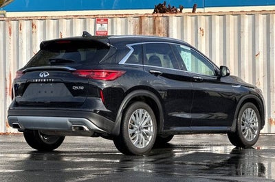 2023 INFINITI QX50 LUXE LUXE