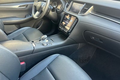 2023 INFINITI QX55 LUXE