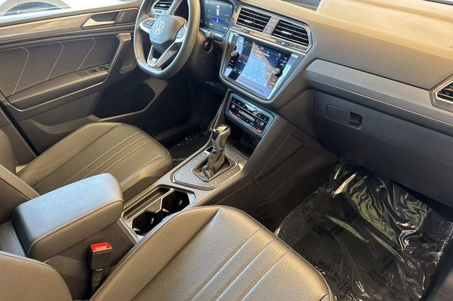 2023 Volkswagen Tiguan 2.0T SE R-Line Black SE R-LINE