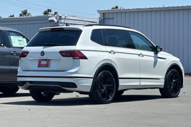 2023 Volkswagen Tiguan 2.0T SE R-Line Black SE R-LINE