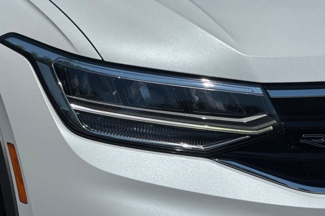 2023 Volkswagen Tiguan 2.0T SE R-Line Black SE R-LINE