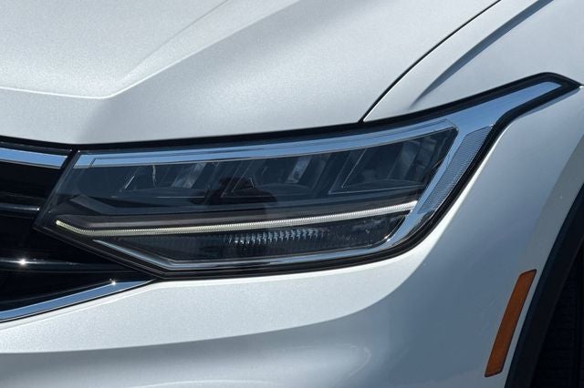 2023 Volkswagen Tiguan 2.0T SE R-Line Black SE R-LINE