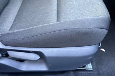 2025 Toyota Camry LE LE HYBRID