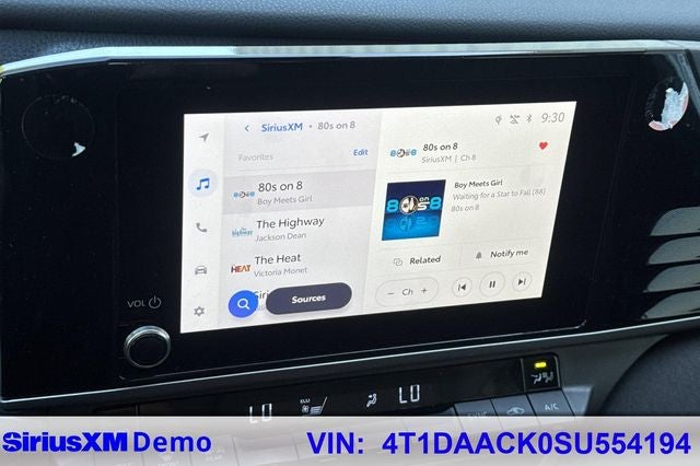 2025 Toyota Camry LE LE HYBRID