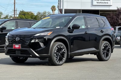 2026 Nissan Rogue Dark Armor™