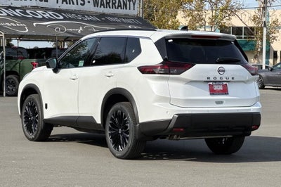 2026 Nissan Rogue Dark Armor™
