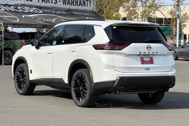 2026 Nissan Rogue Dark Armor™