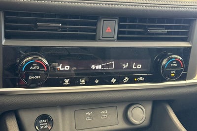 2027 Nissan Rogue SV