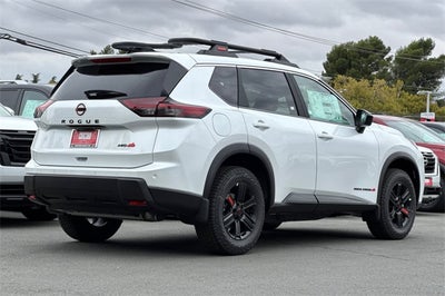 2026 Nissan Rogue Rock Creek®