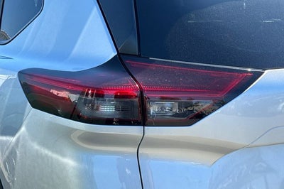 2023 Nissan Rogue SV AWD