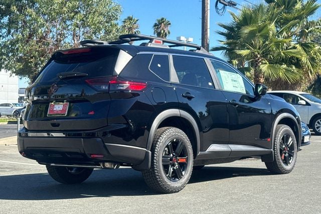 2026 Nissan Rogue Rock Creek®