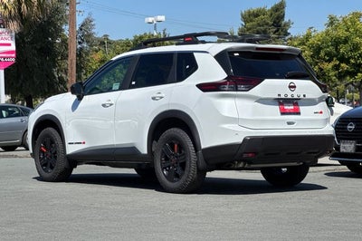 2026 Nissan Rogue Rock Creek®
