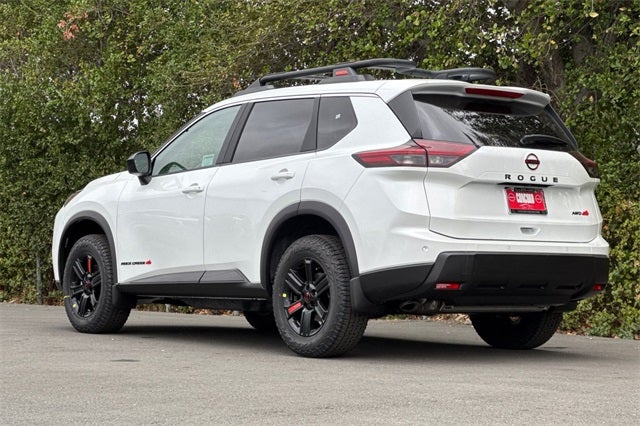 2026 Nissan Rogue Rock Creek®