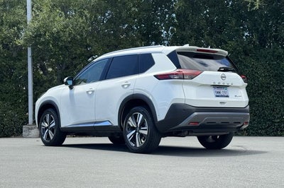 2023 Nissan Rogue SL AWD PREMIUM PKG