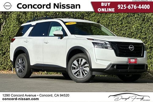 2025 Nissan Pathfinder SV